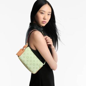 Alternative view of M28320 arrived at P500 💰